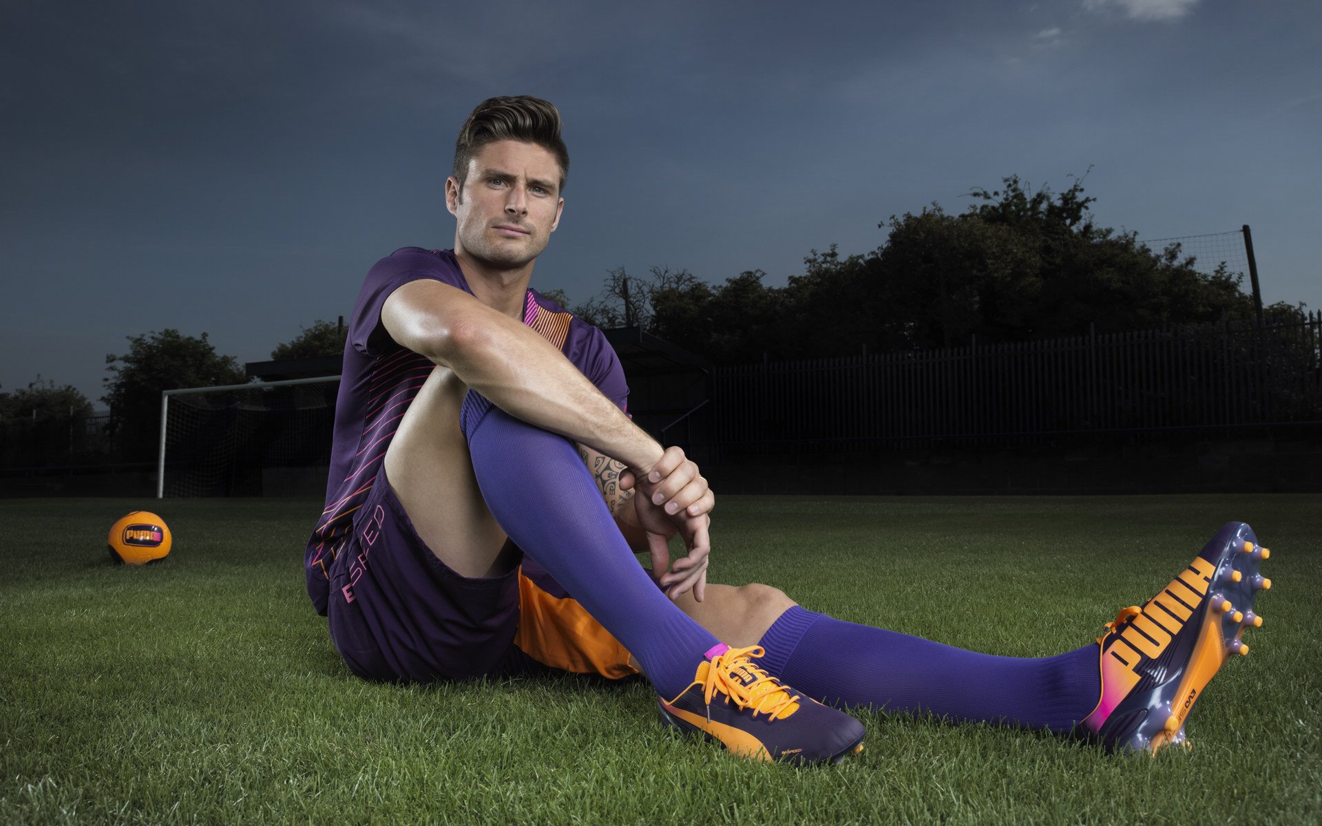 哈兰德在欧冠射门命中率依旧极高，哈兰德射门集锦